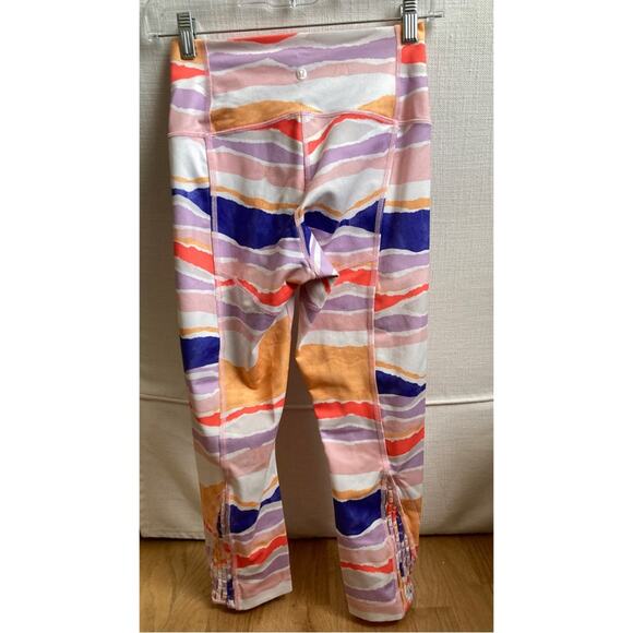 Lululemon leggings Size 4 True Self Crop Beacher Stripe - Picture 2 of 8
